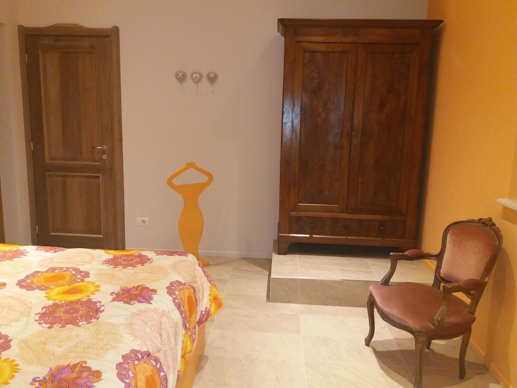 Vila La Casa Di Kiki Cuneo Exteriér fotografie