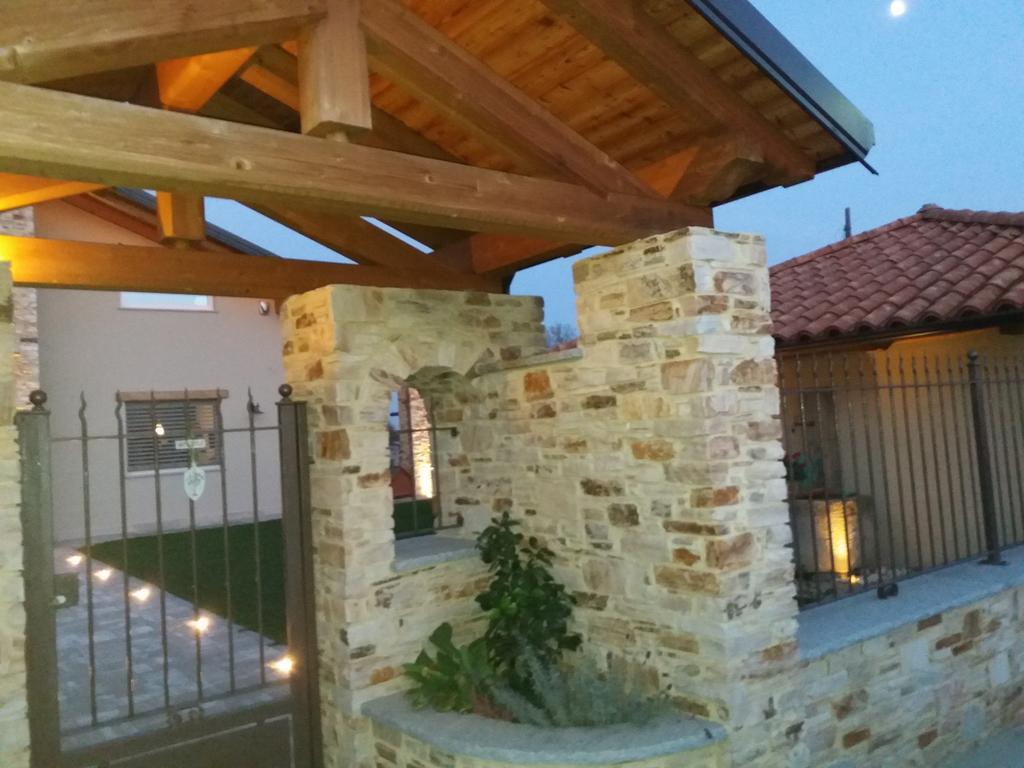 Vila La Casa Di Kiki Cuneo Exteriér fotografie