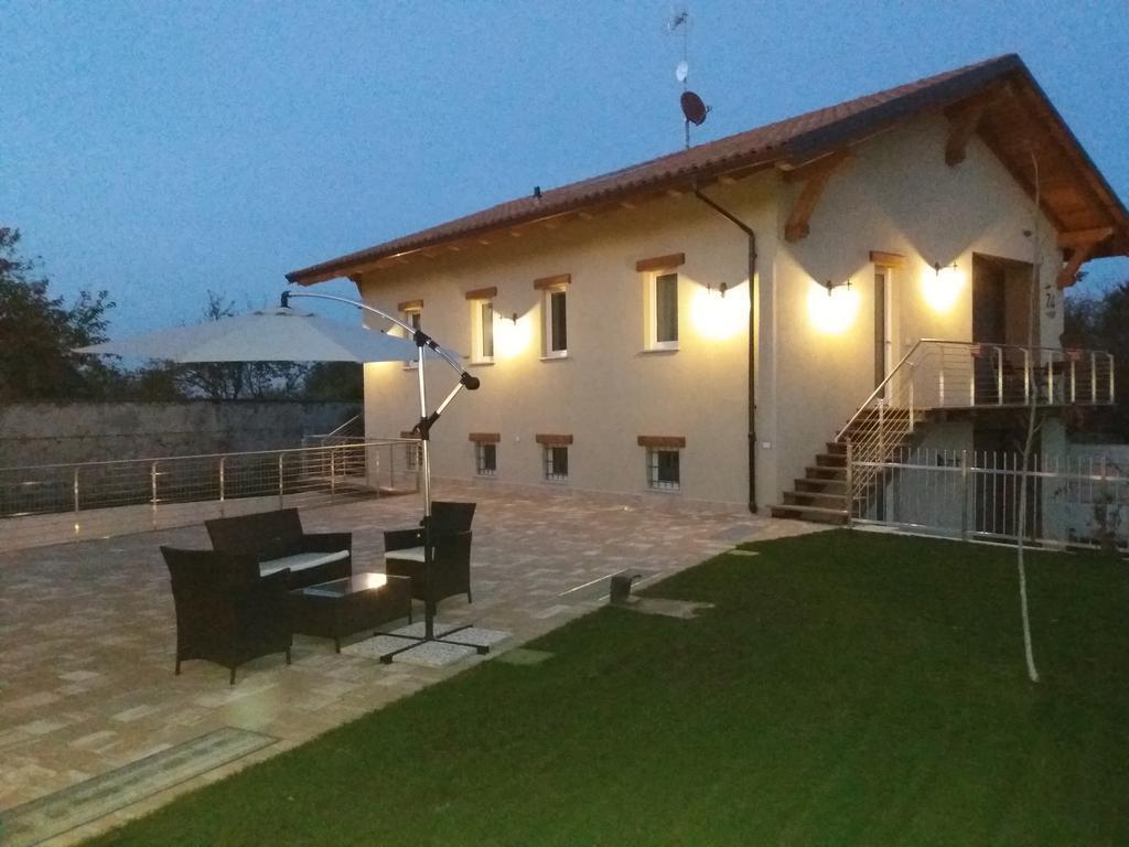 Vila La Casa Di Kiki Cuneo Exteriér fotografie